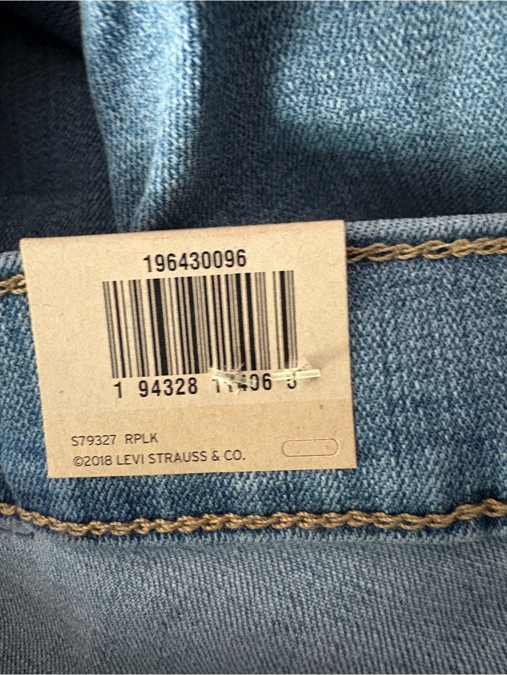 Women’s 20W Levi’s 311 Shaping Skinny Jeans in Light Blue - Picture 8 of 14